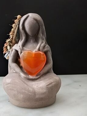 Aine (An-ya) Celtic Goddess of Love - Gypsum Cement Figurine Statuette / Totem